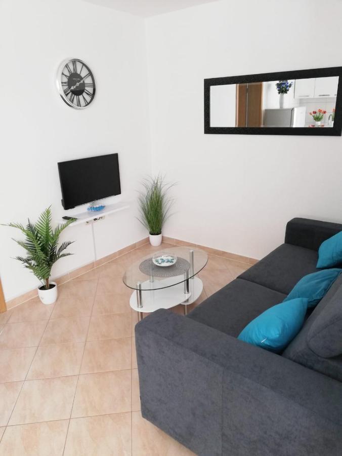 Apartment Toni With Private Parking Zadar Eksteriør billede