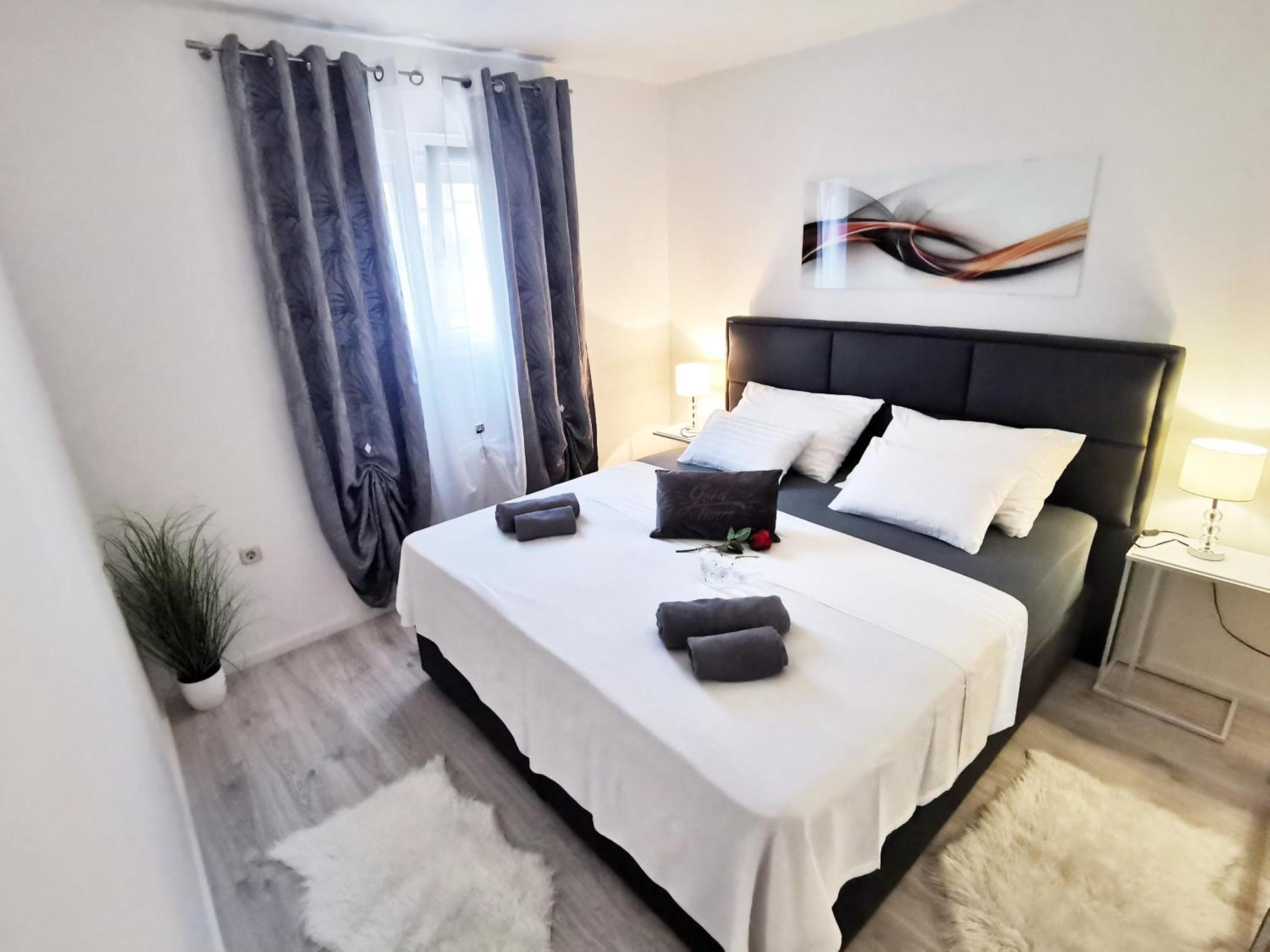 Apartment Toni With Private Parking Zadar Eksteriør billede